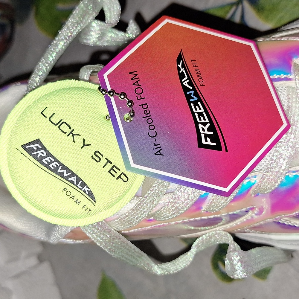NWT SIZE 9 LUCKY STEP HOLOGRAM MEMORY FOAM PLATFORM SNEAKERS - Picture 8 of 9